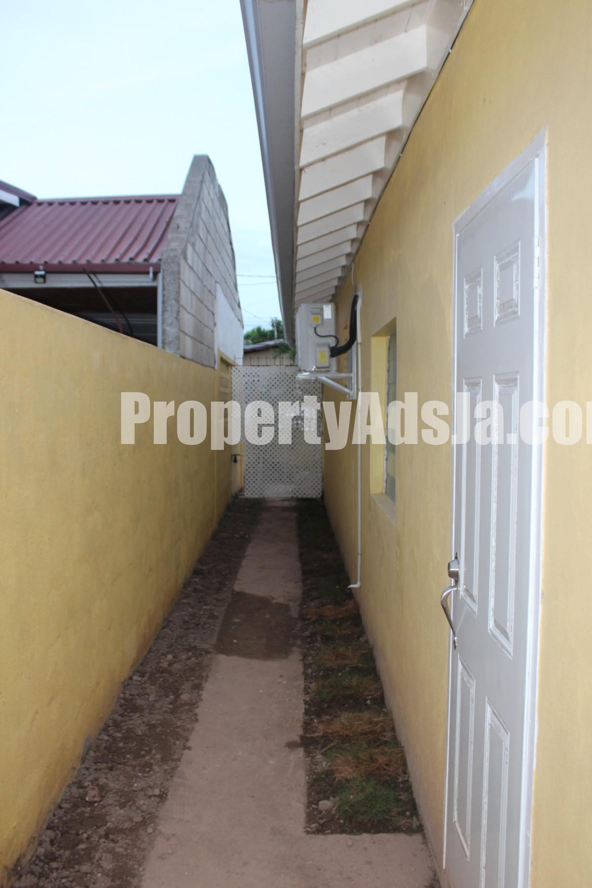 Apartment For Rent in Kingston 20, Kingston / St. Andrew Jamaica