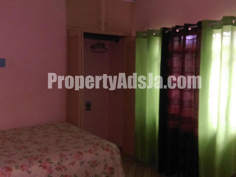 House For Rent in Molynes Mews, Kingston / St. Andrew Jamaica