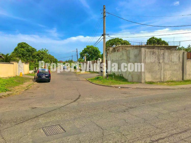 House For Sale in Patrick City, Kingston / St. Andrew Jamaica