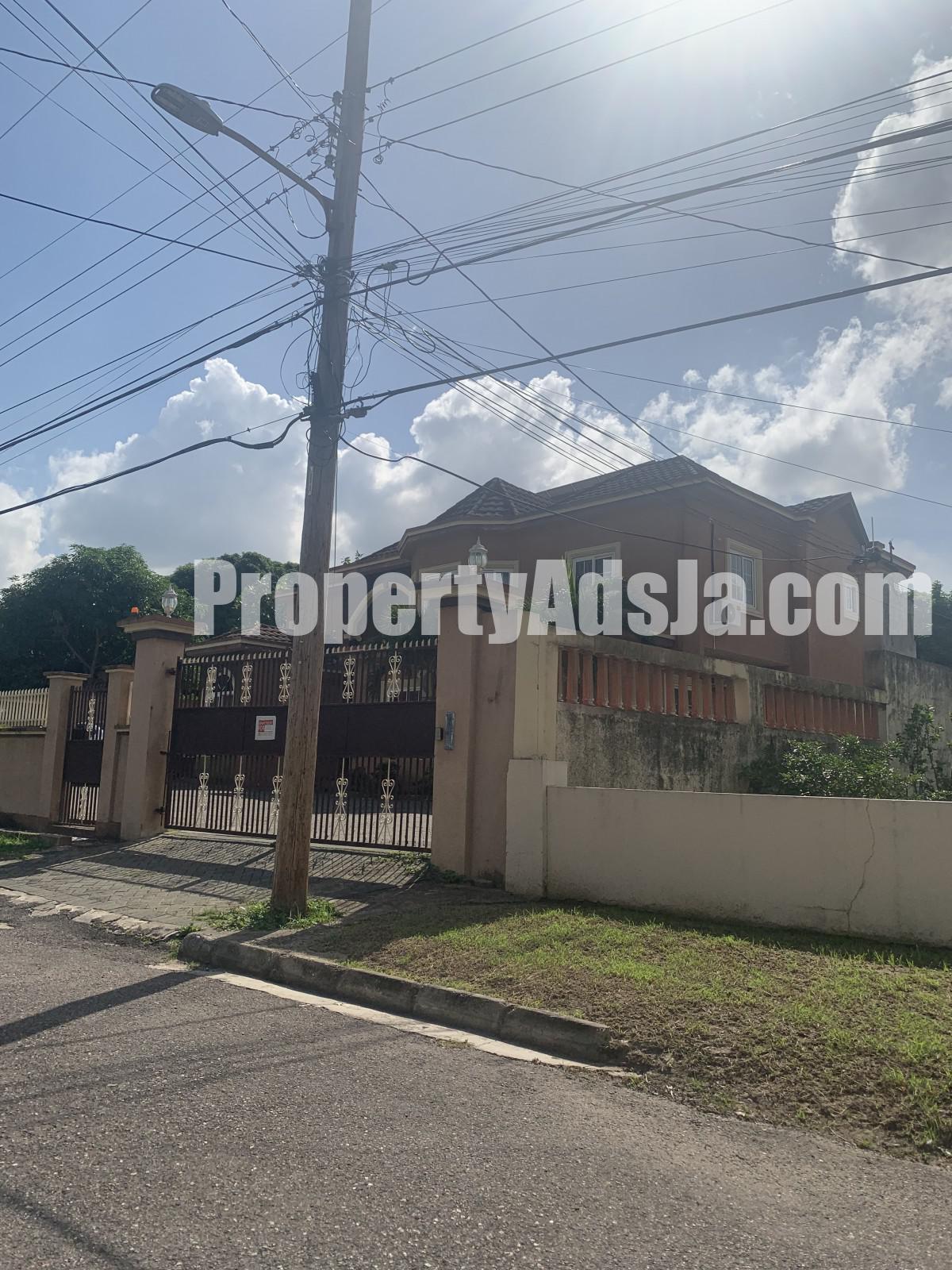 Apartment For Sale in Havendale, Kingston / St. Andrew Jamaica