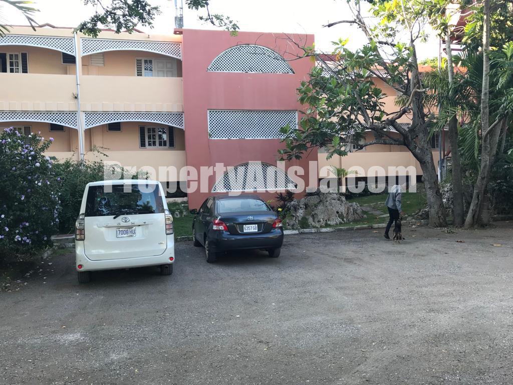Apartment For Sale in Montego bay, St. James Jamaica