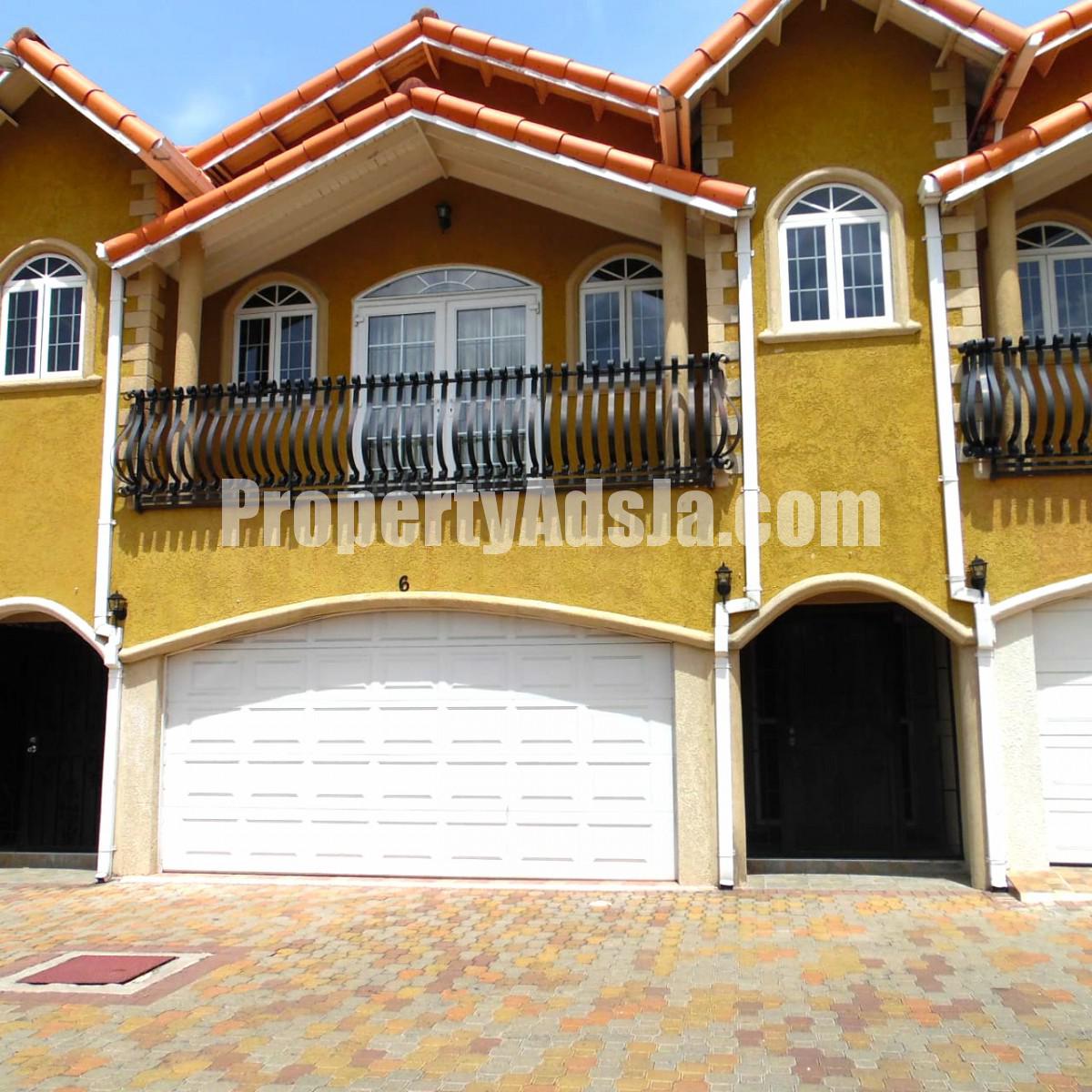 Townhouse For Rent in Paddington Terrace, Kingston / St. Andrew Jamaica