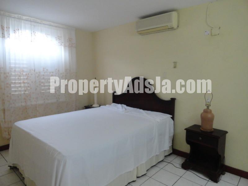 Apartment For Rent in montego bay, St. James Jamaica