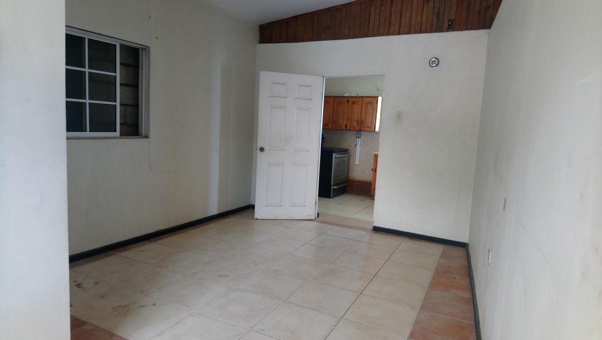 Apartment For Sale in 7 Miles Bull Bay, Kingston / St. Andrew Jamaica