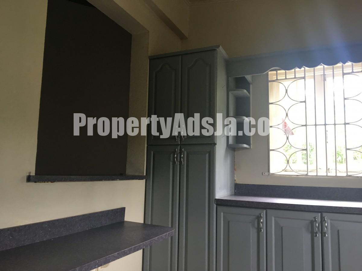 House For Sale in Balmoral Heights, St. Mary Jamaica