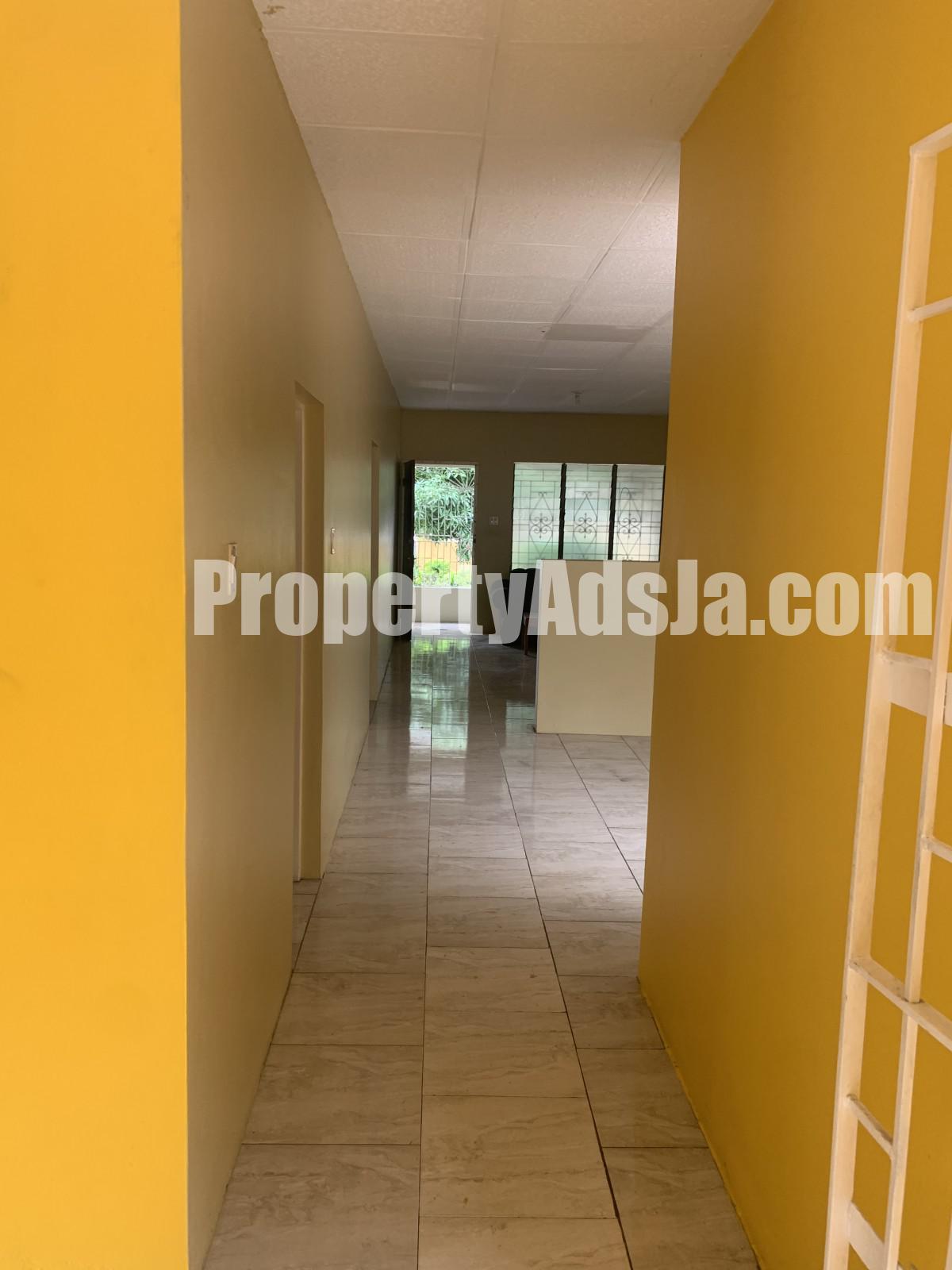 House For Rent in Red Hills Road, Kingston / St. Andrew Jamaica