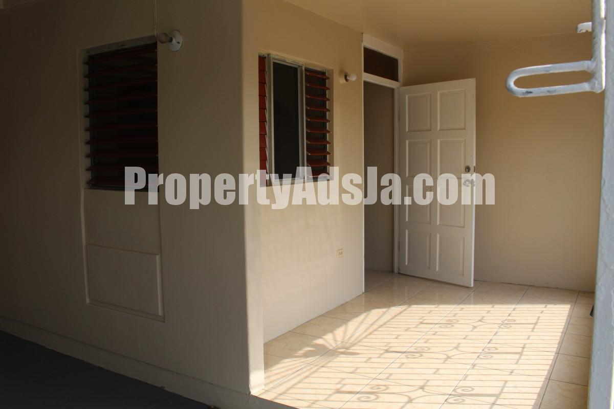 House For Rent in Bridgeport, St. Catherine Jamaica
