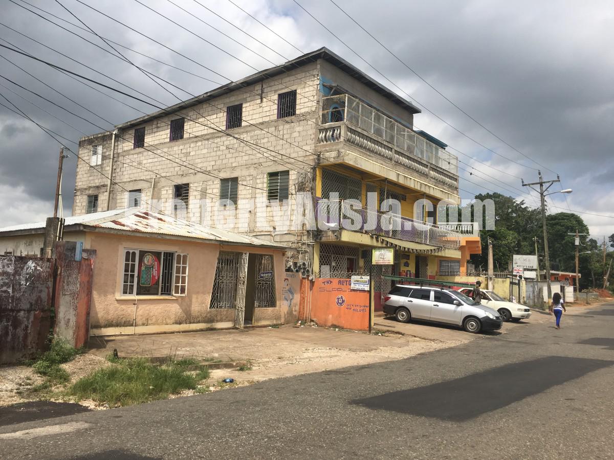 Commercial building For Sale in Point Hill, St. Catherine Jamaica