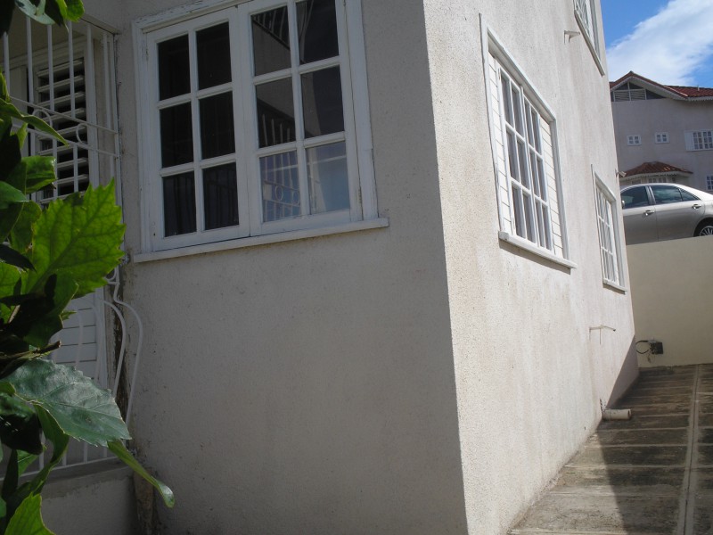 Apartment For Rent in Plantation Heights Red Hills Belvedere, Kingston