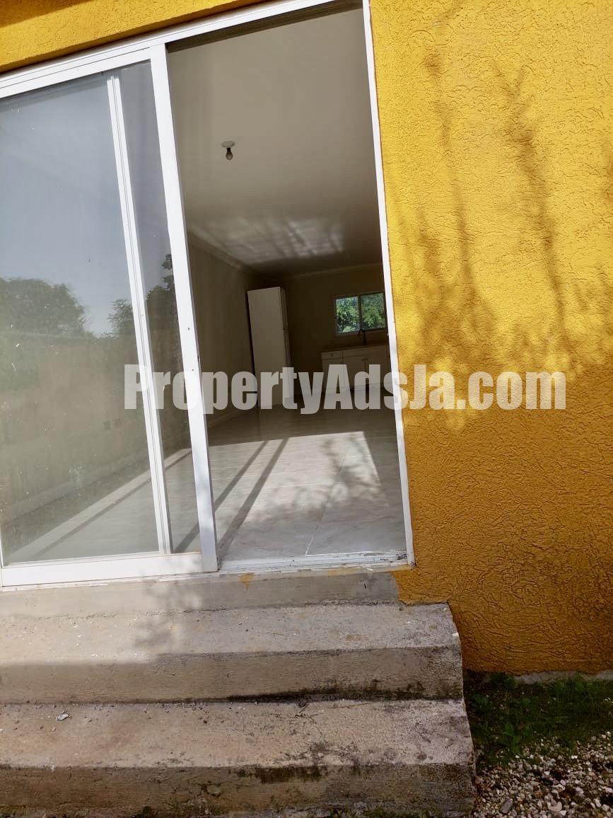 Apartment For Sale in Reading Manor, St. James Jamaica