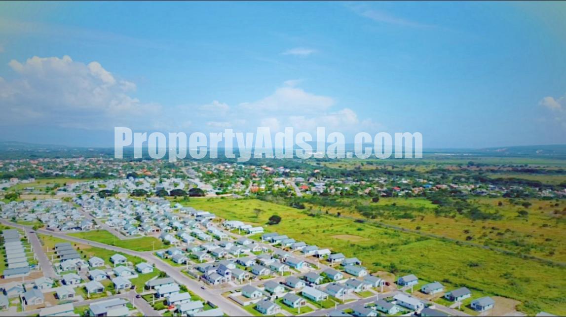 Residential lot For Sale in Innswood, St. Catherine Jamaica