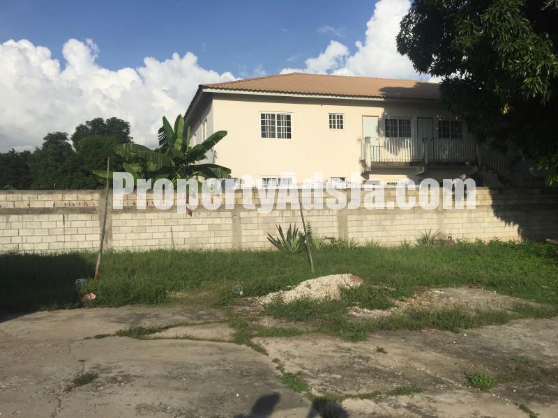 House For Sale in Red Hills Road, Kingston / St. Andrew Jamaica