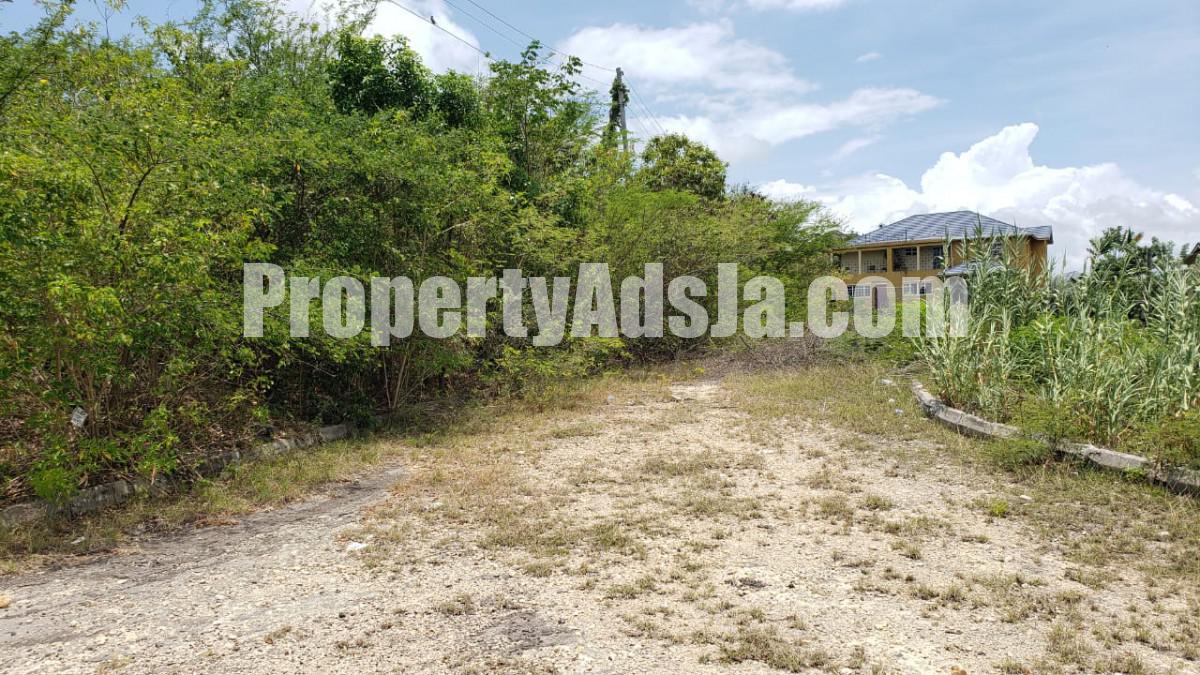Residential lot For Sale in May Pen, Clarendon Jamaica