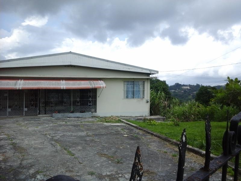 House For Sale in Christiana, Manchester Jamaica