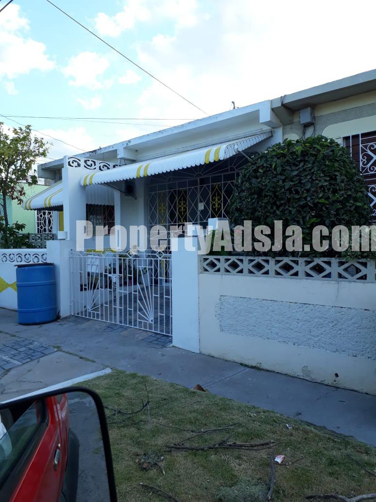 House For Sale in Portmore, St. Catherine Jamaica