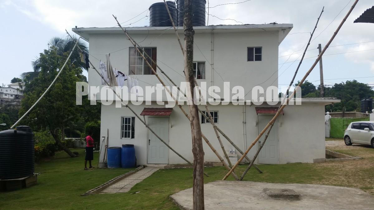 House For Sale in Lawrence Tavern, Kingston / St. Andrew Jamaica