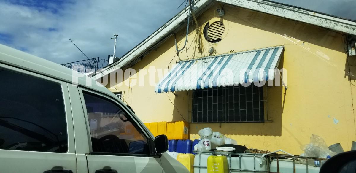 Commercial building For Sale in Waltham, Kingston / St. Andrew Jamaica