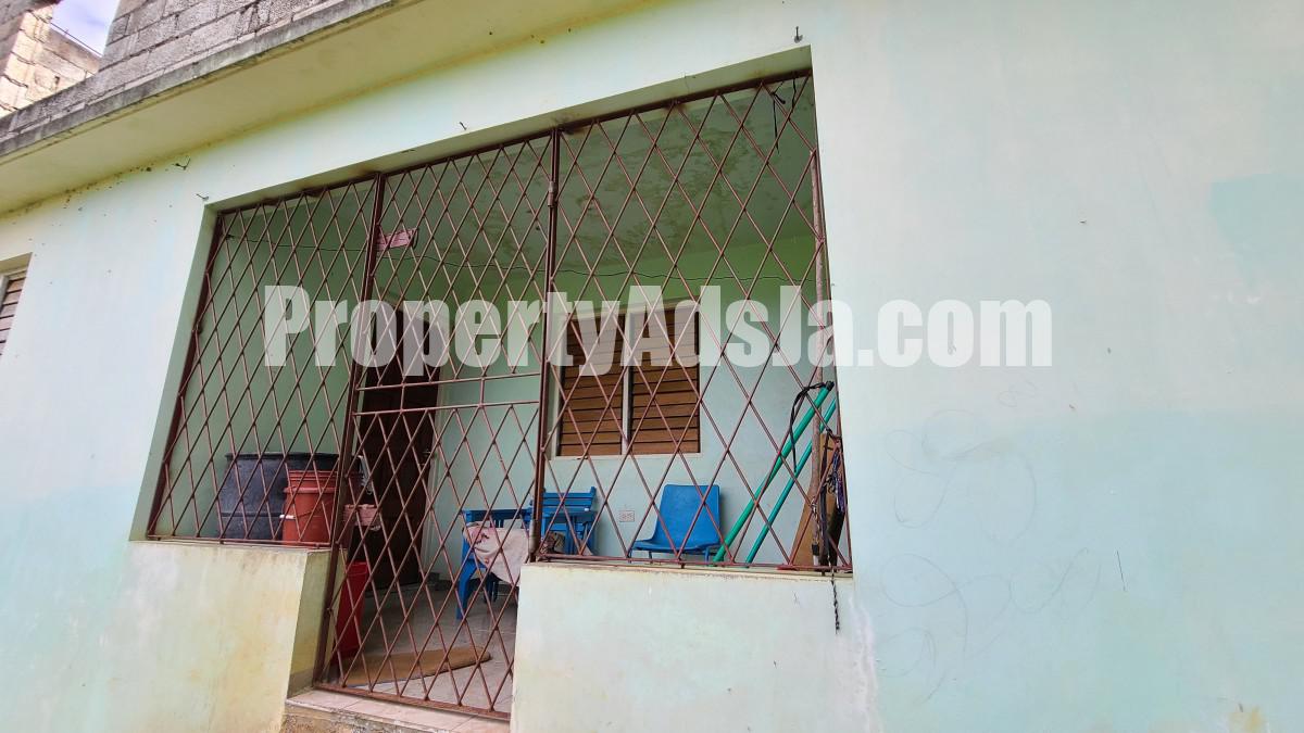 House For Sale in Leeds, St. Elizabeth Jamaica