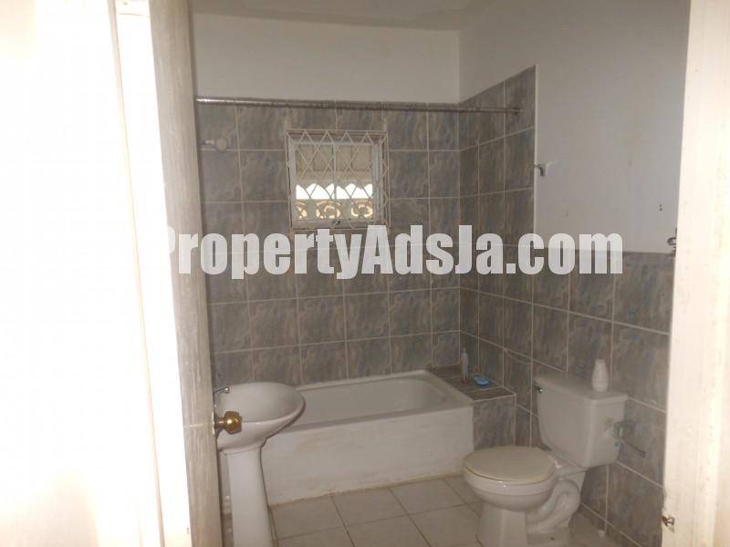 Townhouse For Rent in May Pen, Manchester Jamaica