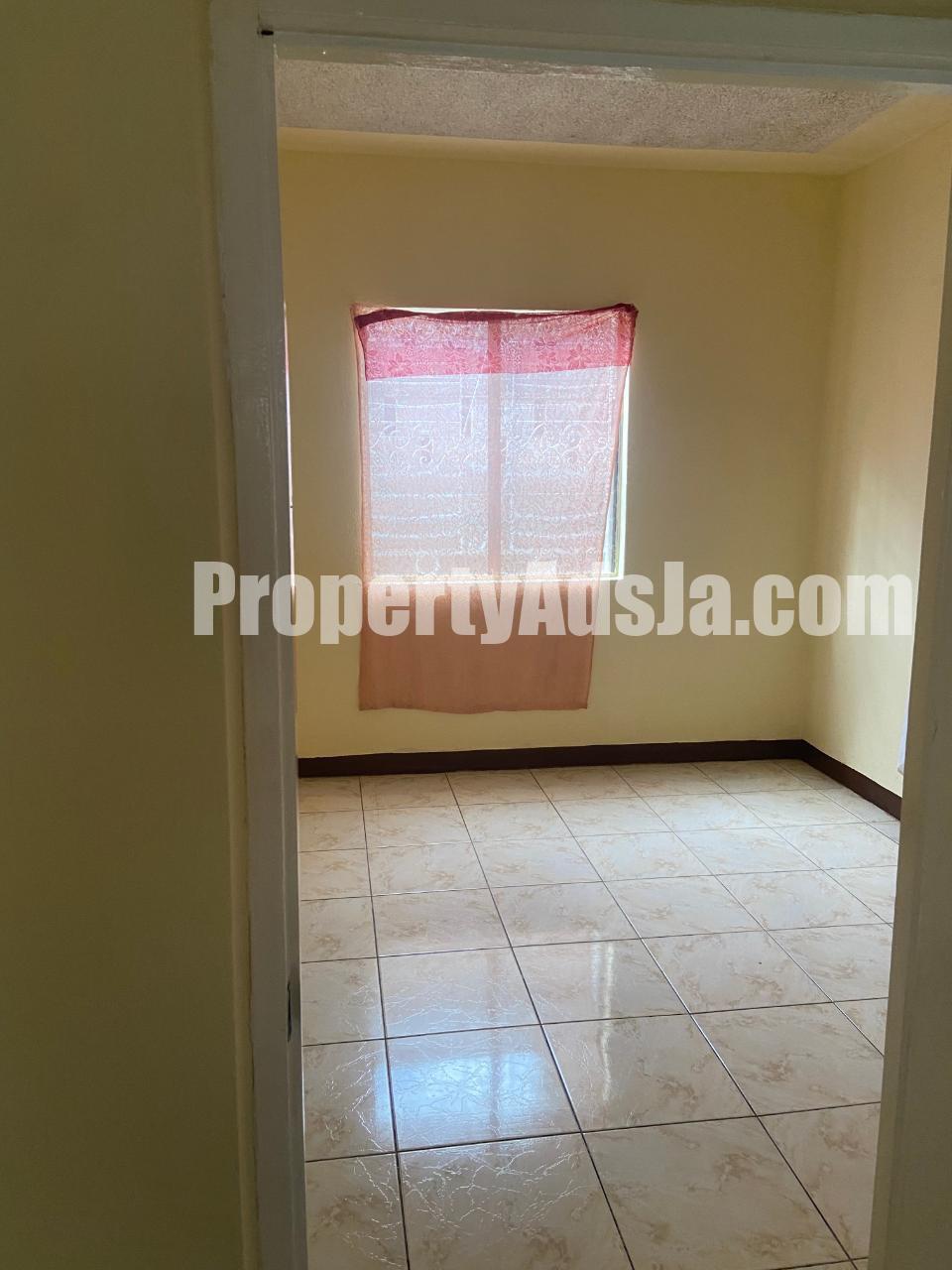 House For Rent in Pembroke Hall, Kingston / St. Andrew Jamaica