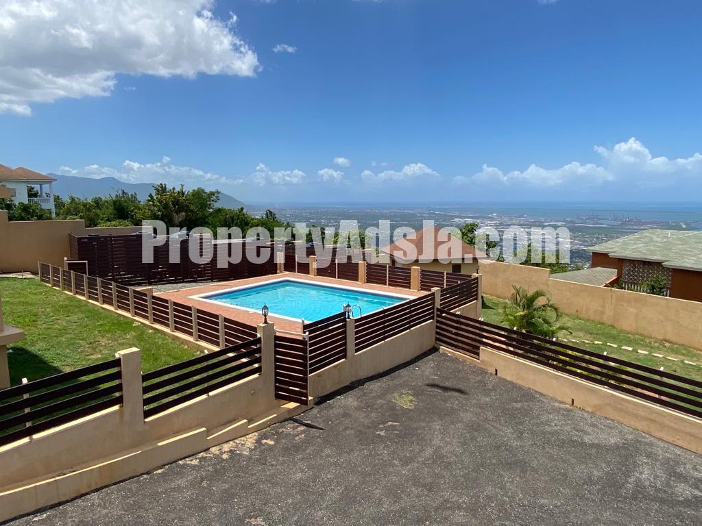 Apartment For Sale in Patrick Heights Red Hills St Andrew, Kingston