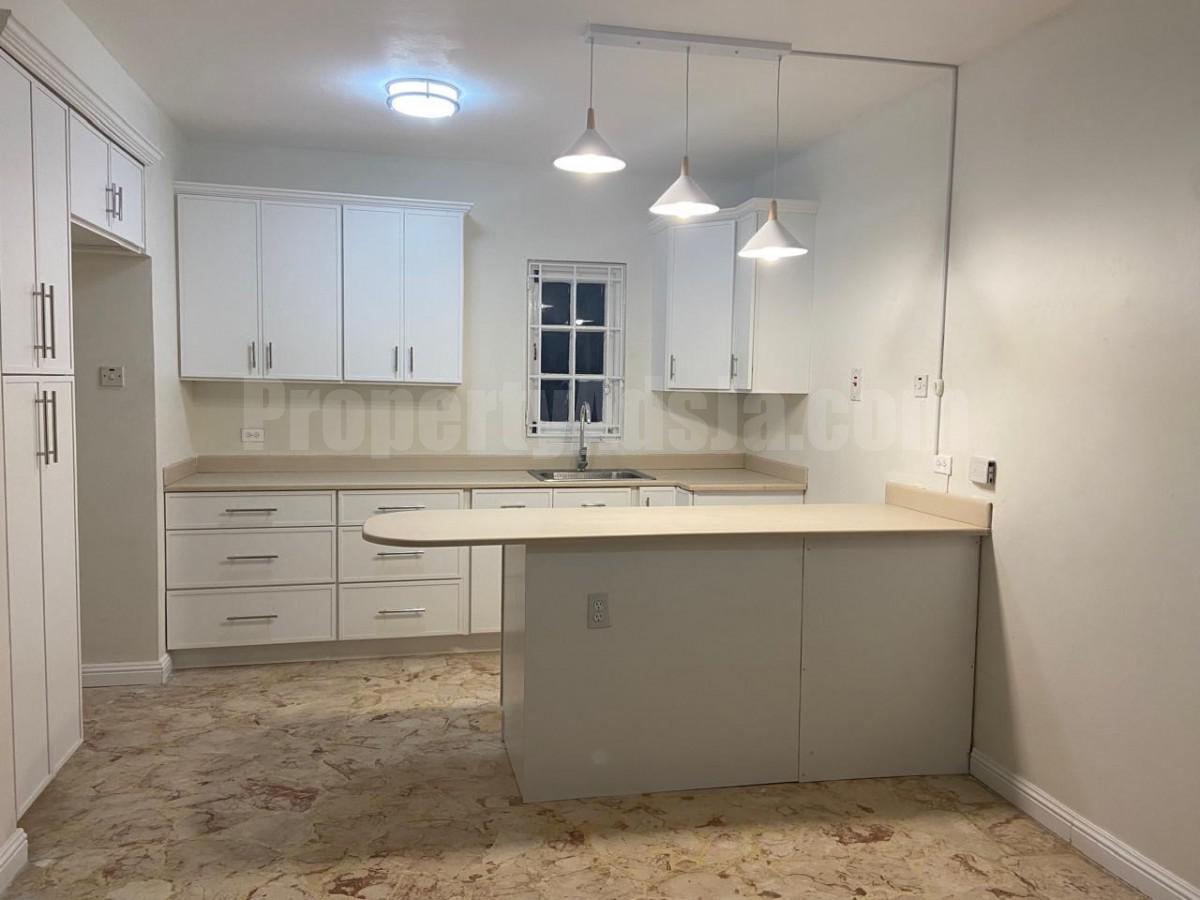 Apartment For Sale in The Seville, Kingston / St. Andrew Jamaica photo 2