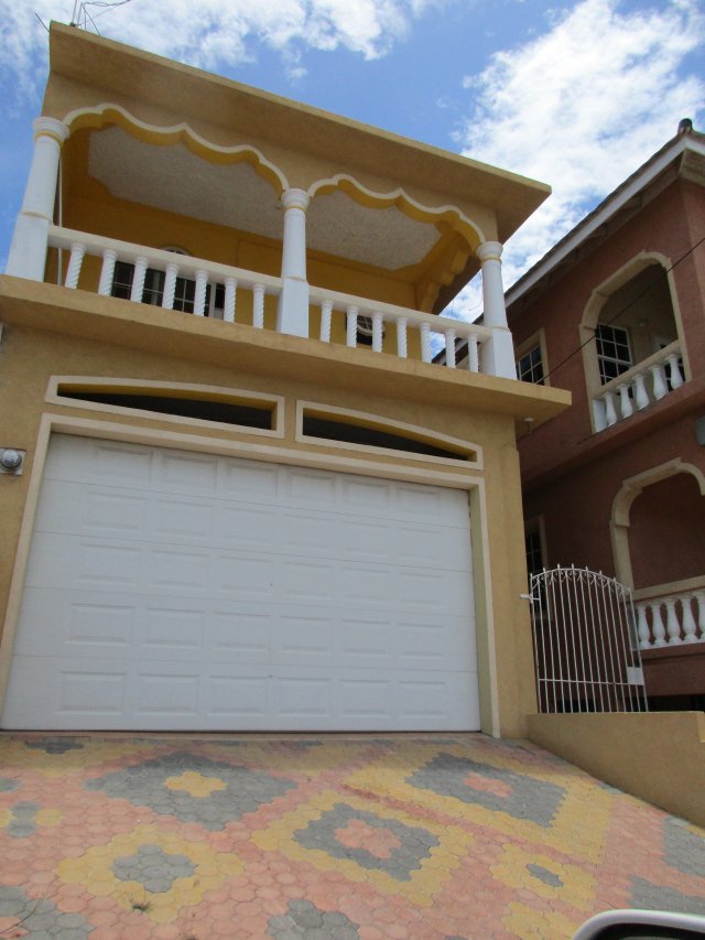 House For Sale in Hellshire Portmore, St. Catherine Jamaica