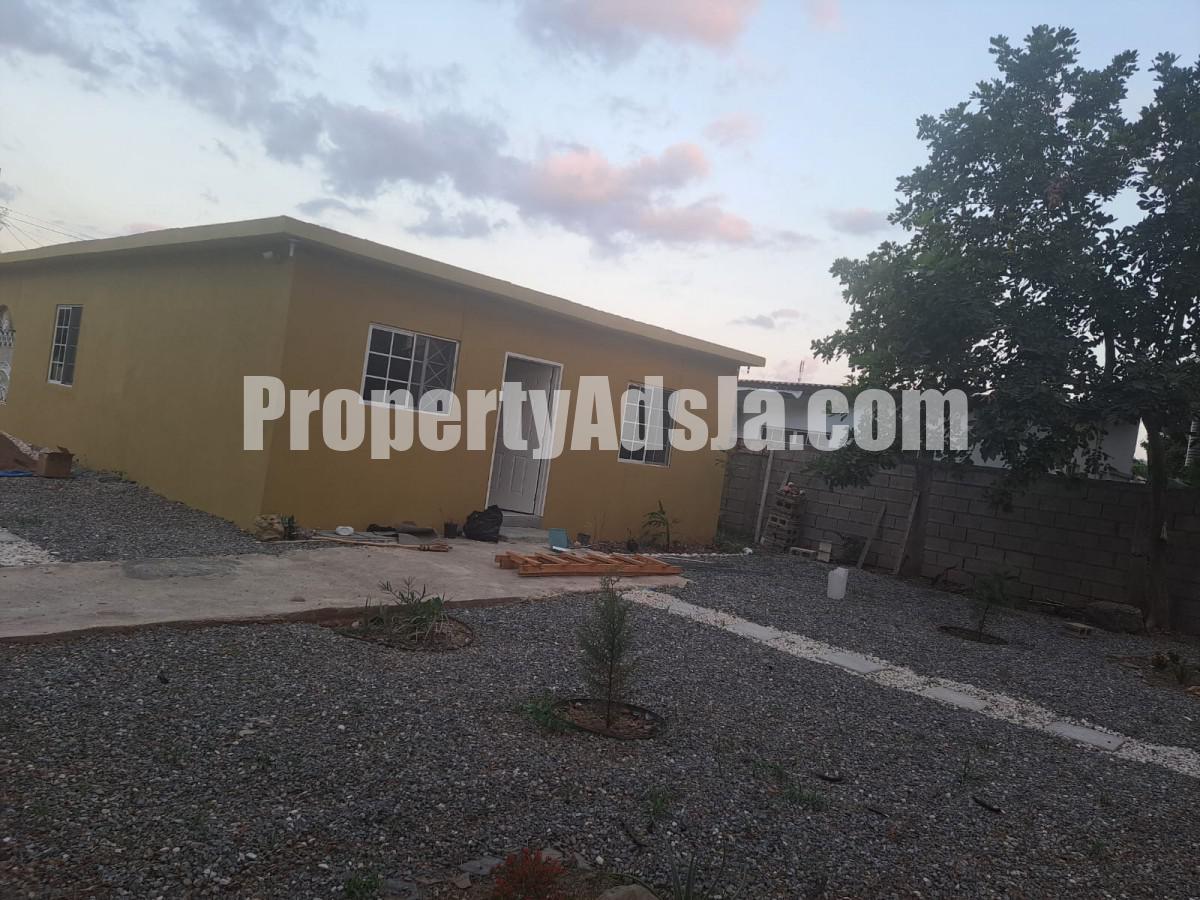 House For Rent in Willowdene Off Old Harbour Road, St. Catherine