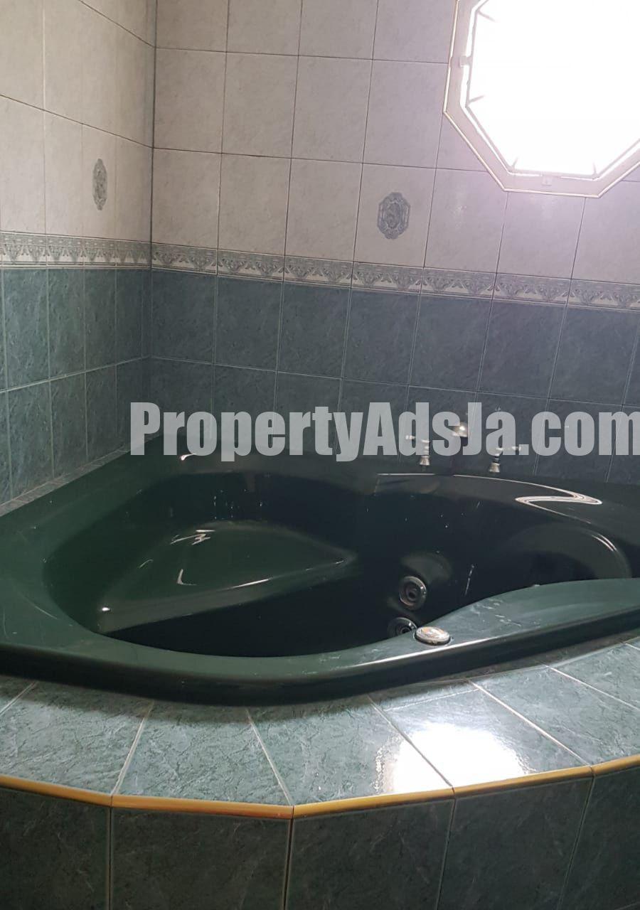 House For Rent in May Pen, Clarendon Jamaica