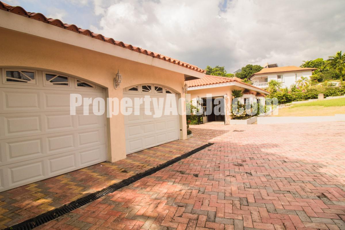 House For Sale in Cherry Gardens, Kingston / St. Andrew Jamaica