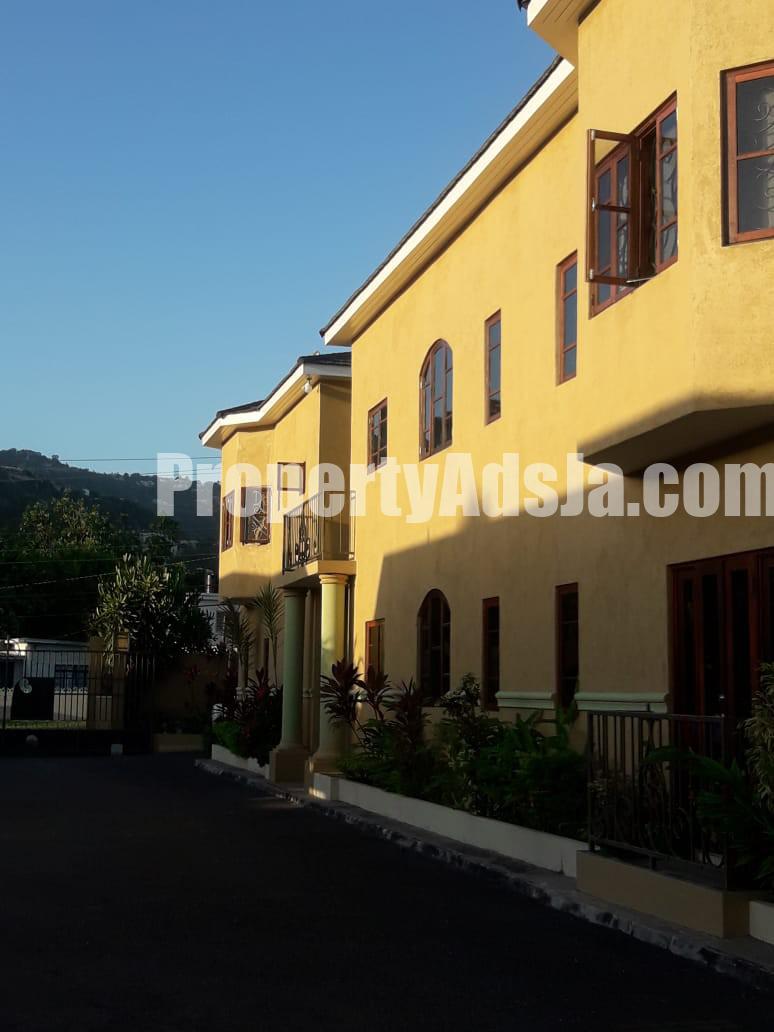 Apartment For Rent in Meadowbrook, Kingston / St. Andrew Jamaica