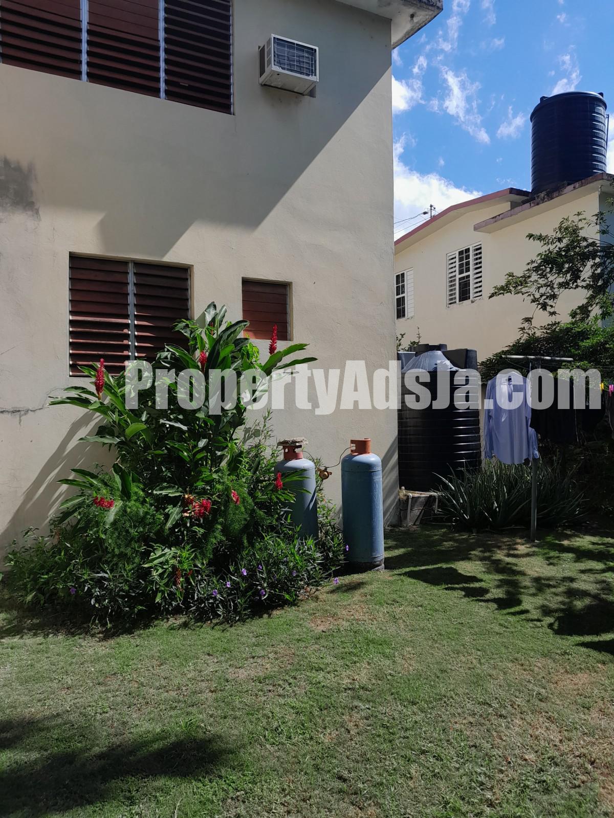 House For Sale in Hope Pastures, Kingston / St. Andrew Jamaica