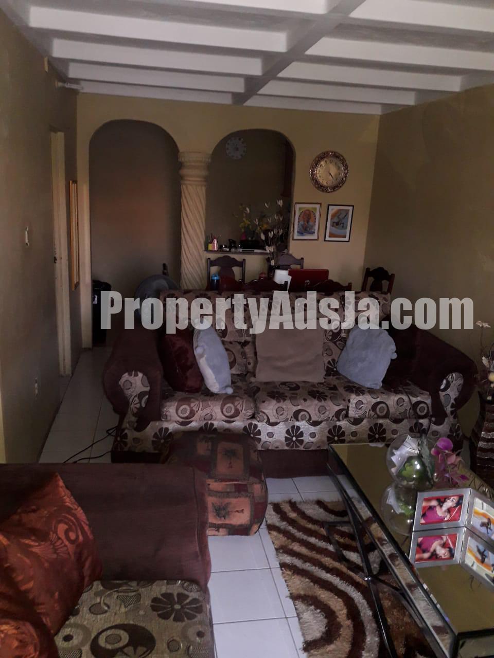 House For Sale in Portmore Pines, St. Catherine Jamaica