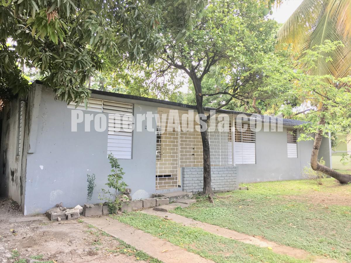 House For Sale in Mona, Kingston / St. Andrew Jamaica