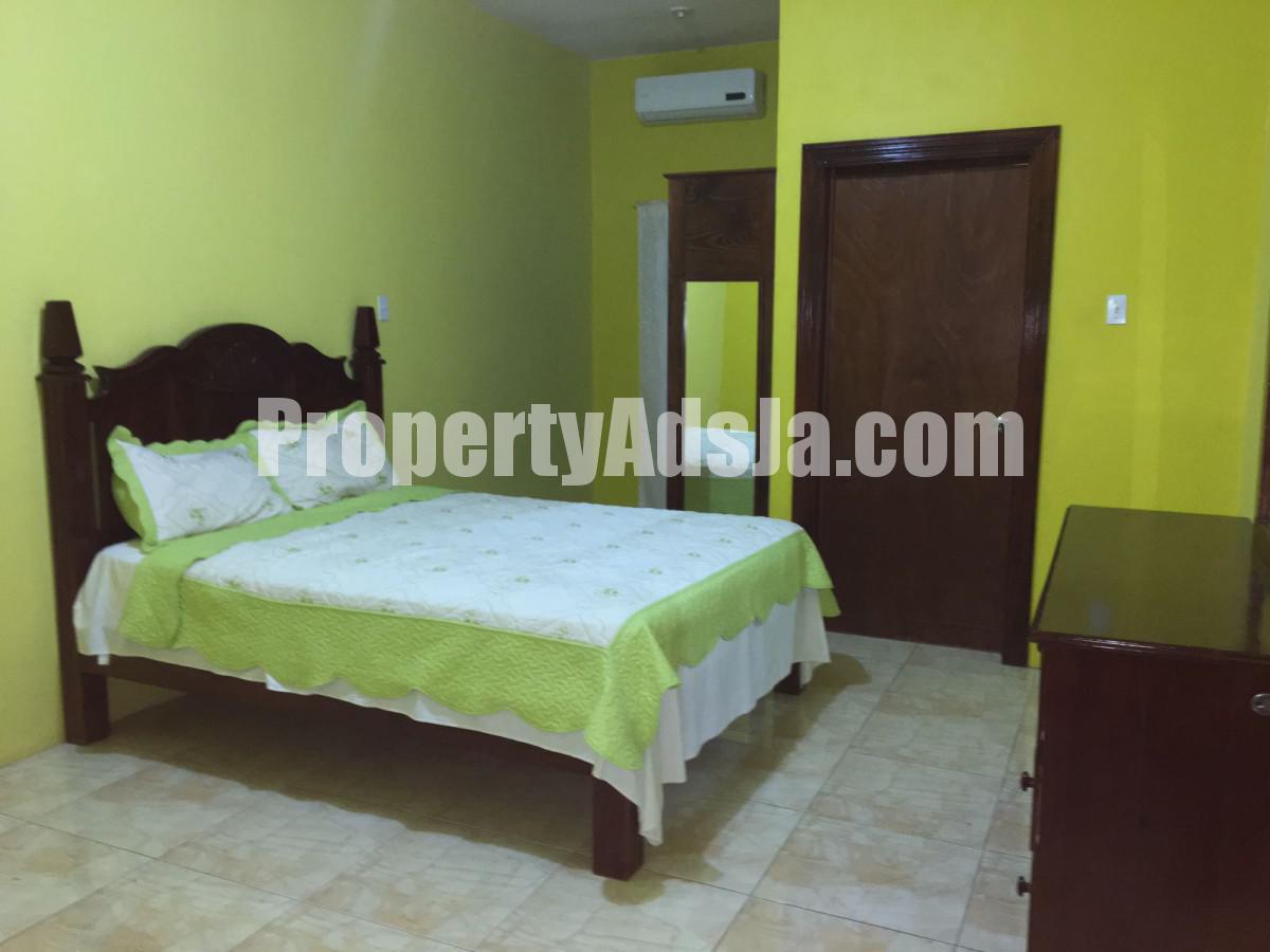 House For Rent in Mona, Kingston / St. Andrew Jamaica