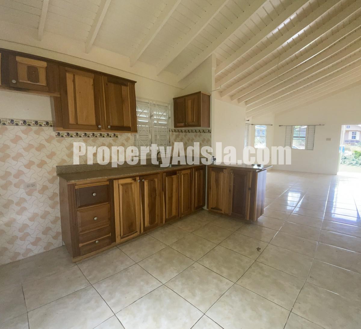 House For Sale in Stonebrook Vista, Trelawny Jamaica