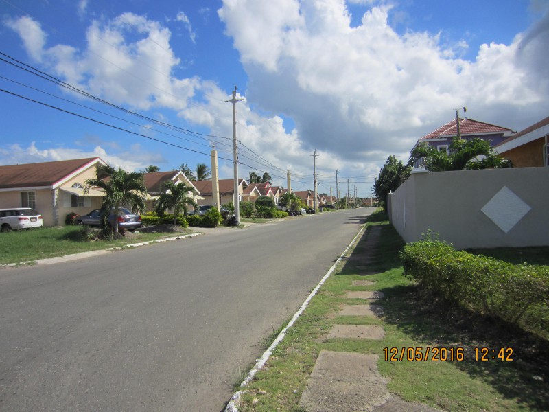 House For Sale in Old Harbour, St. Catherine Jamaica