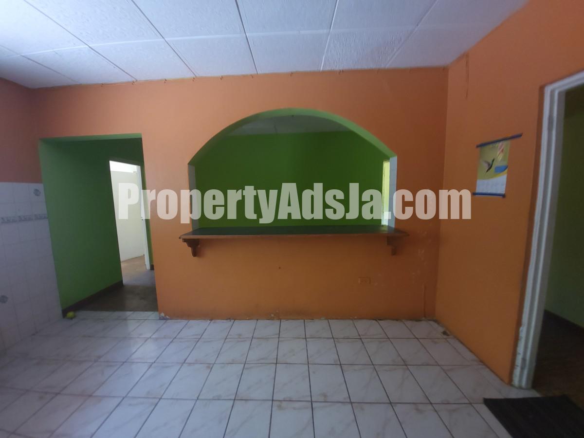 House For Sale in Meadowbrook, Kingston / St. Andrew Jamaica