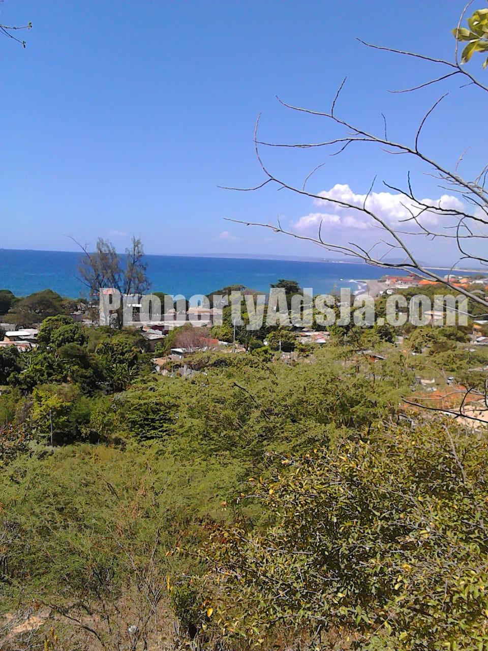 House For Sale in Bull Bay, Kingston / St. Andrew Jamaica