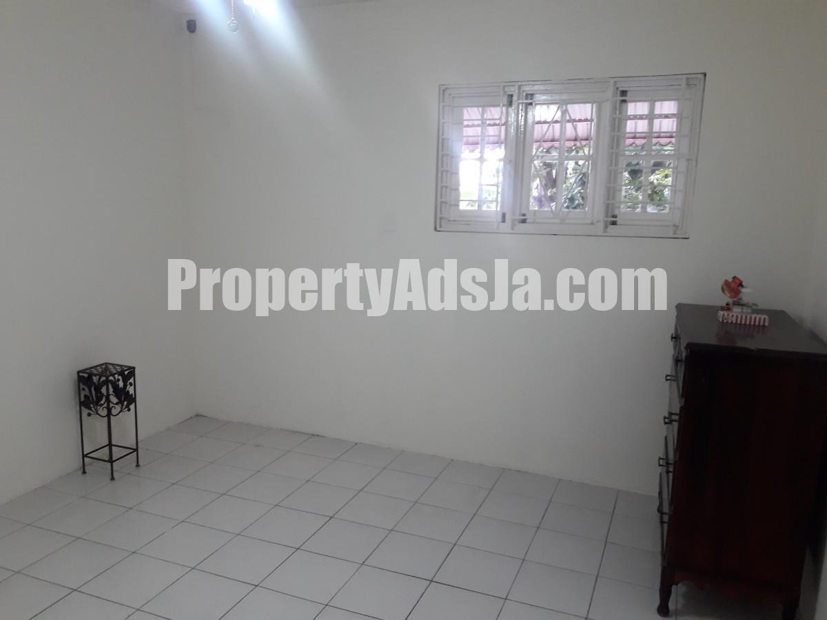 Apartment For Rent in Hope Pastures, Kingston / St. Andrew Jamaica