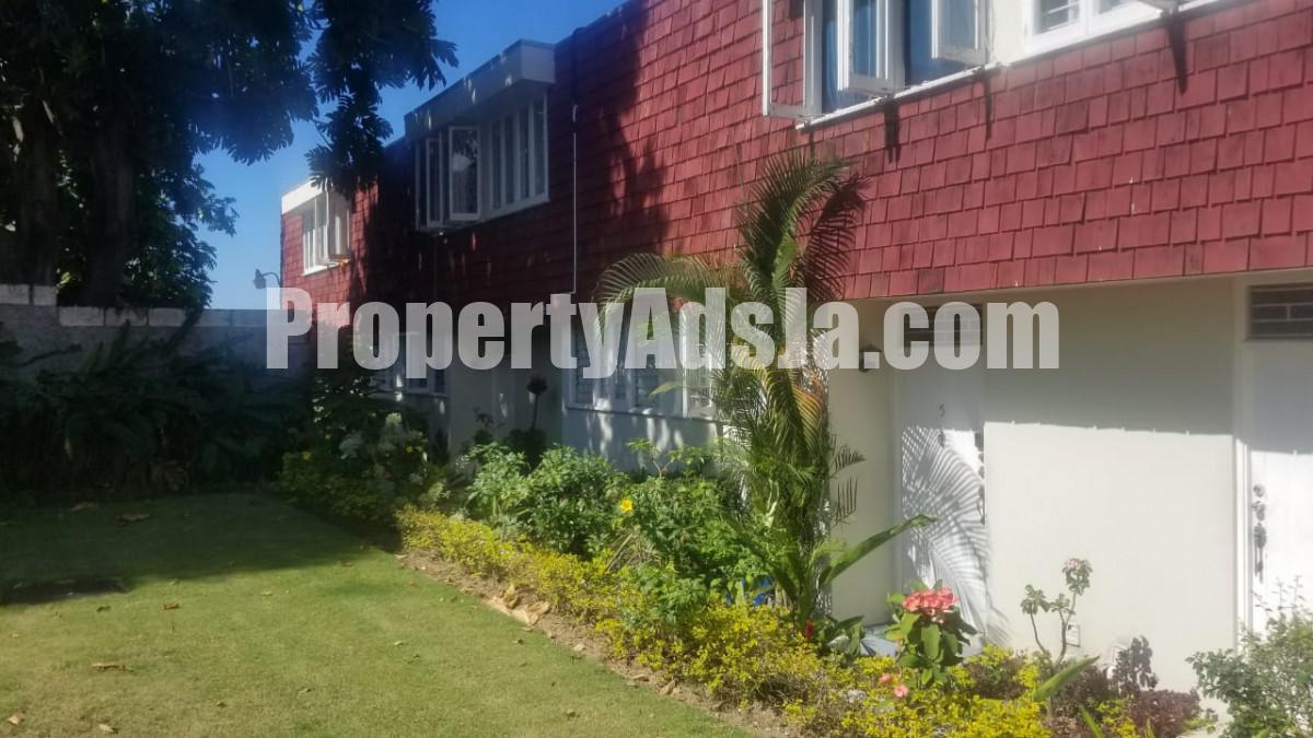 Townhouse For Rent in Cherry Gardens, Kingston / St. Andrew Jamaica