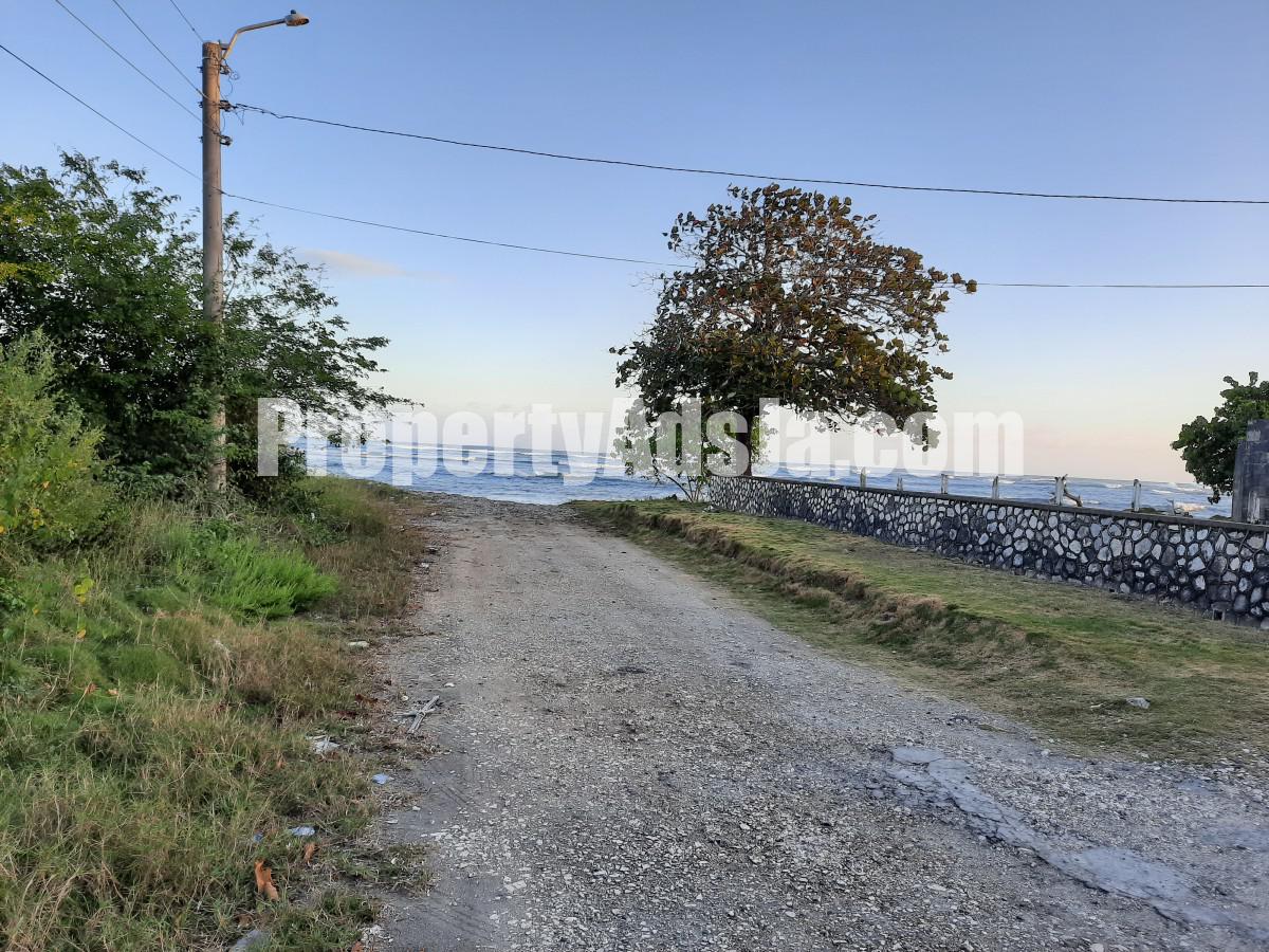 Residential lot For Sale in Prospect Morant Bay, St. Thomas Jamaica