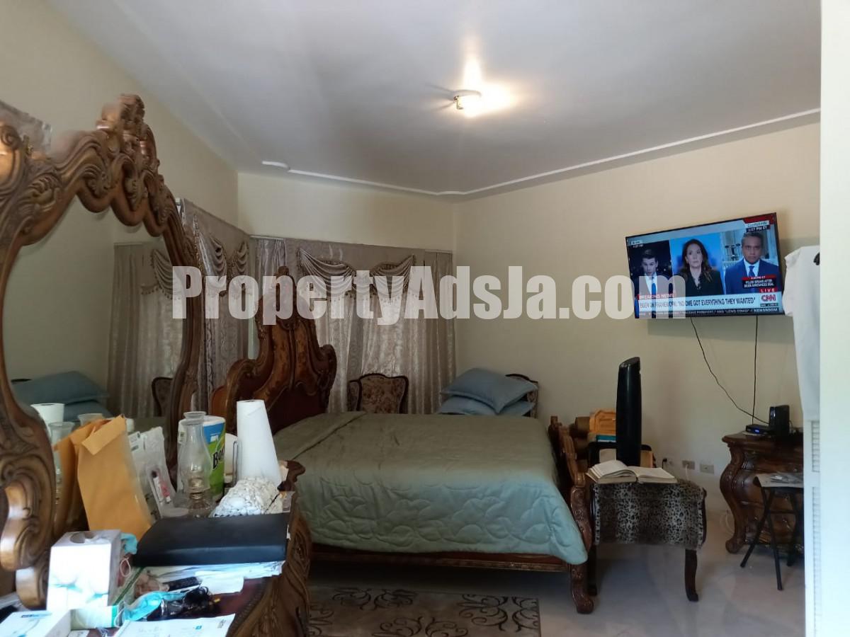 House For Sale in Heights, Kingston / St. Andrew Jamaica