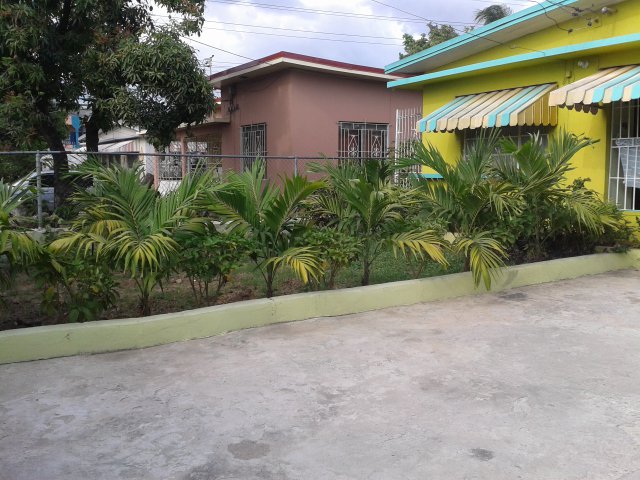 House For Sale in Washington Gardens, Kingston / St
