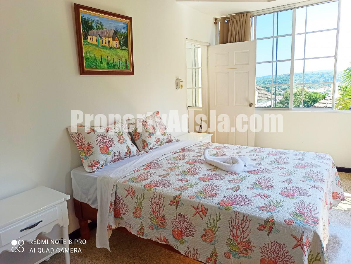 Townhouse For Sale in Columbus Heights, St. Ann Jamaica