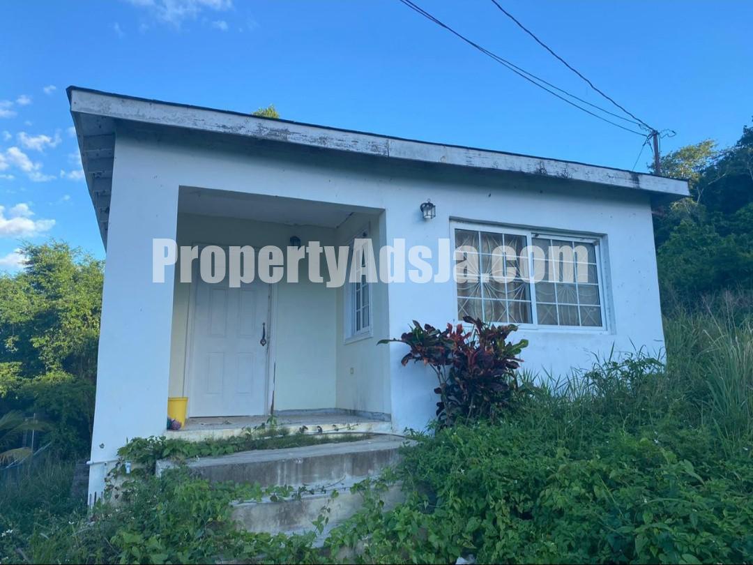 House For Sale in OUTRAMS ESTATE HAMMERSMITH, Trelawny Jamaica