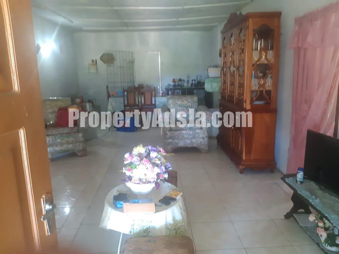 House For Sale in Salt spring, Hanover Jamaica