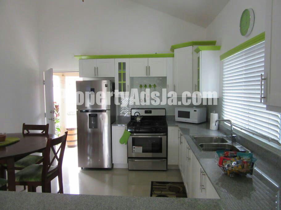Apartment For Rent in Caymanas Estate, St. Catherine Jamaica