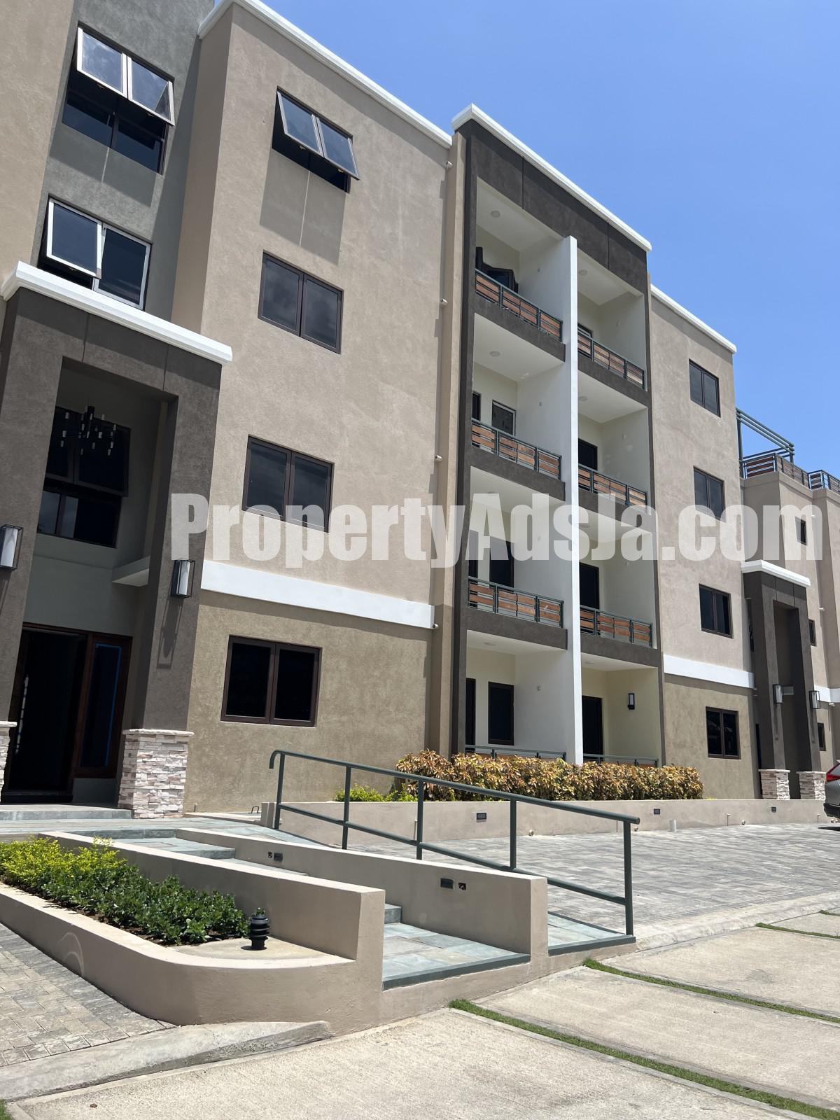 Apartment For Sale in Kingston 6, Kingston / St. Andrew Jamaica