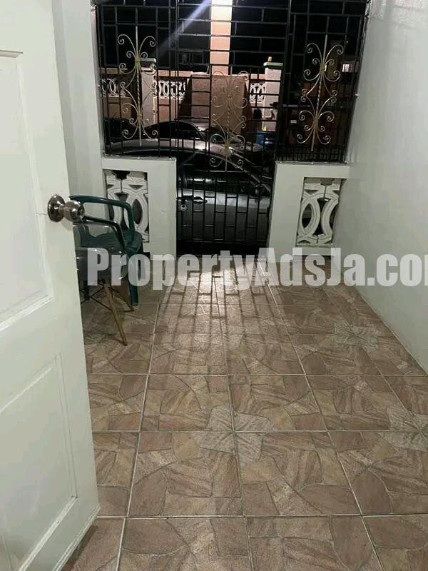 House For Rent in Milton avenue, Kingston / St. Andrew Jamaica